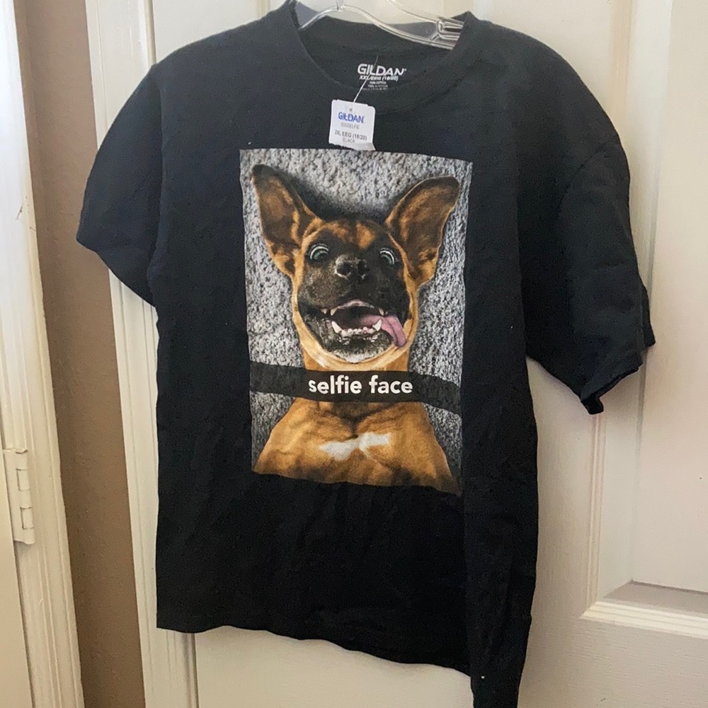 FINAL MARKDOWN Children’s dog selfie tee xxl